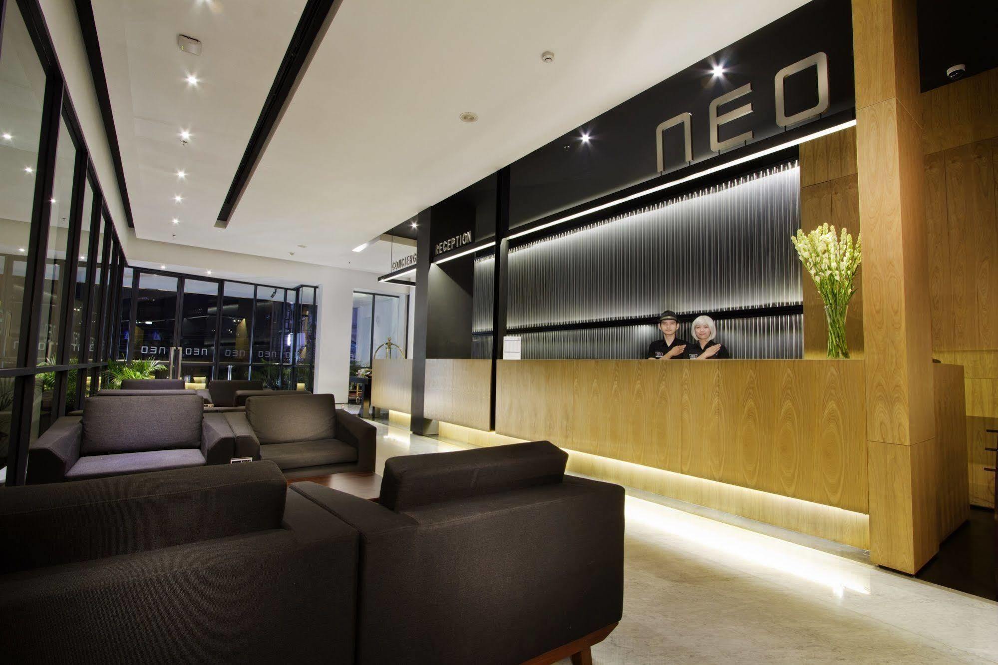 Neo Hotel Tendean Jakarta By Aston Exterior photo